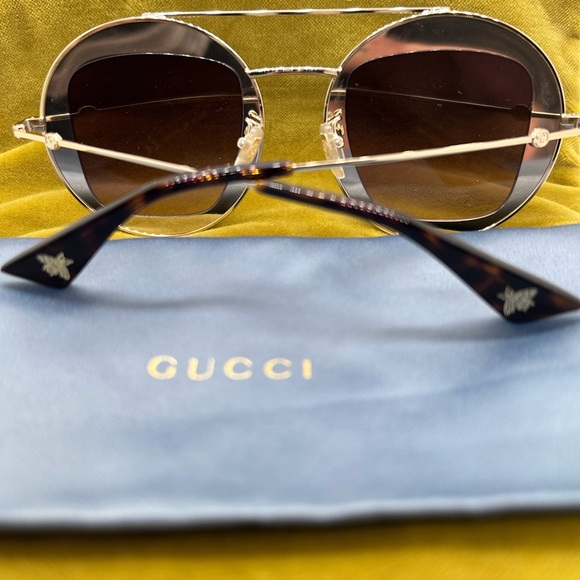 Gucci Gold Round Sunglasses - Picture 4 of 6